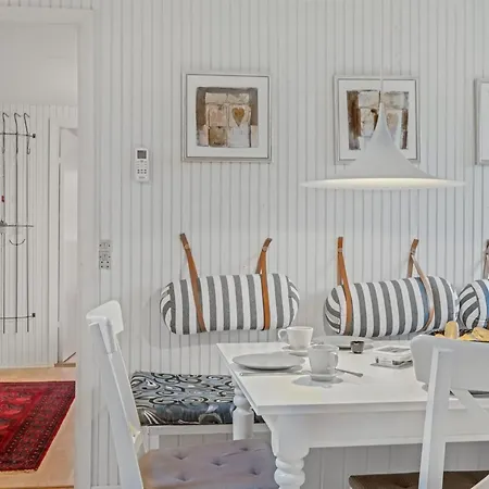 Sven - 250m To The Fjord By Interhome بيت للعطل *